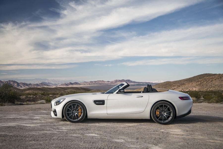  Mercedes-AMG GT Roadster 2016 года  (NA) (фото 16 из 59)
